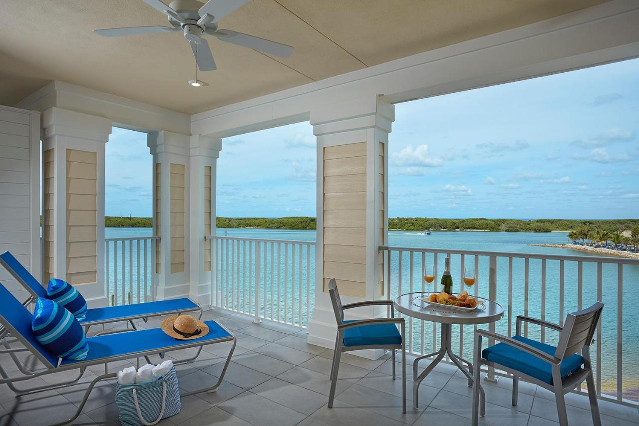 The Pointe Hotel Jupiter Exterior photo